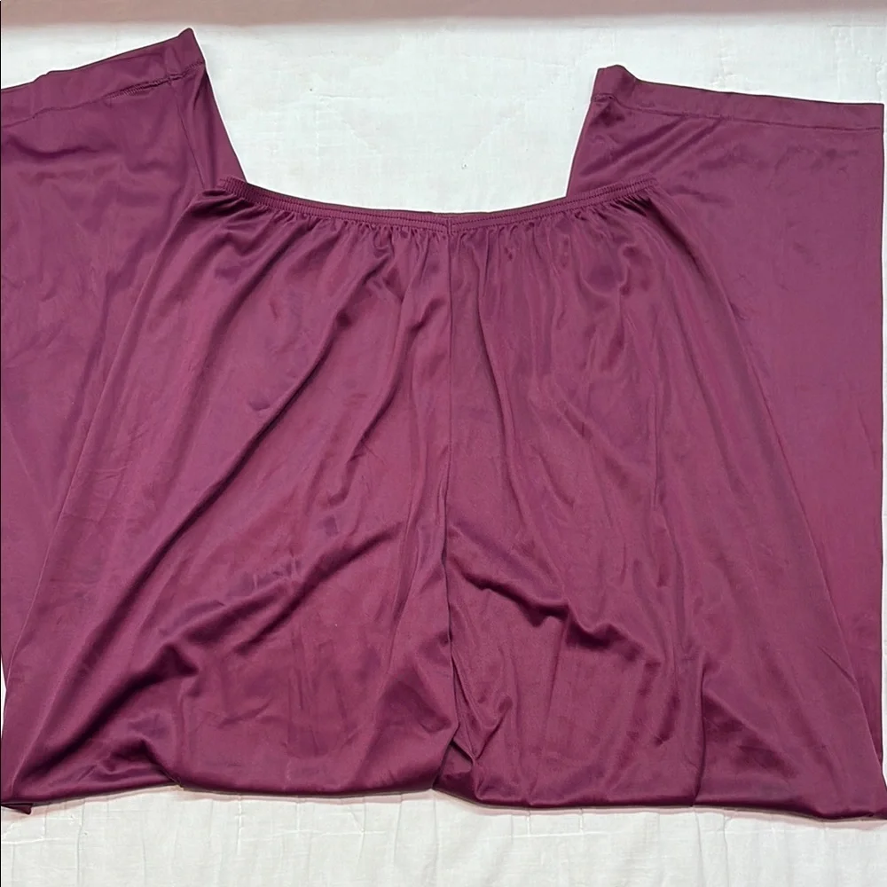 Vintage 90s Vanity Fair Purple Nylon Loungewear Set - V-Neck Top & Pants -‎ M